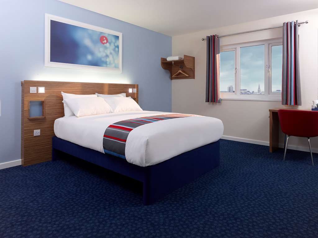 Travelodge Milton Keynes Old Stratford Rum bild