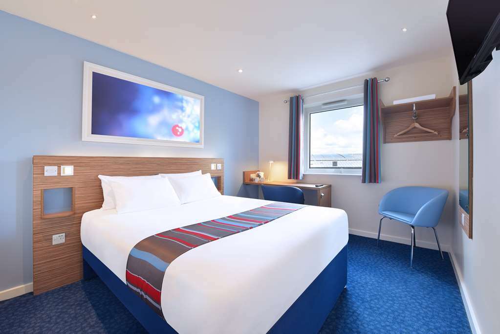 Travelodge Milton Keynes Old Stratford Rum bild